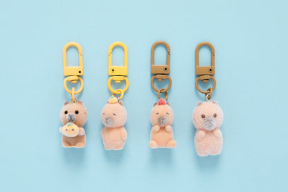 [Art Box] Cherry Barassi Fluffy Keyring