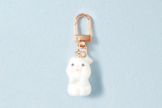 [Art Box] Happy Rabbit Fluffy Keyring