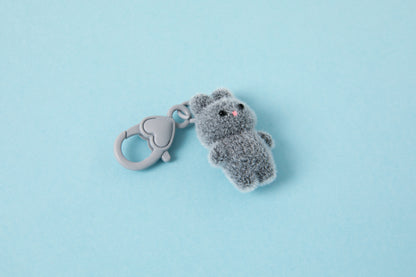 [Art Box] Momo Fluffy Keyring