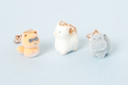 [Art Box] Raccoon Fluffy Keyring