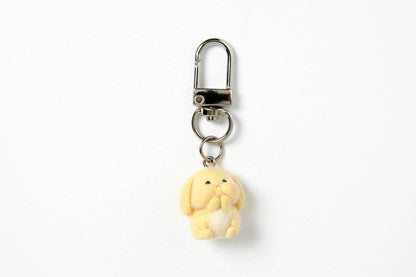 [Art Box] Yellow Rabbit Fluffy Keyring