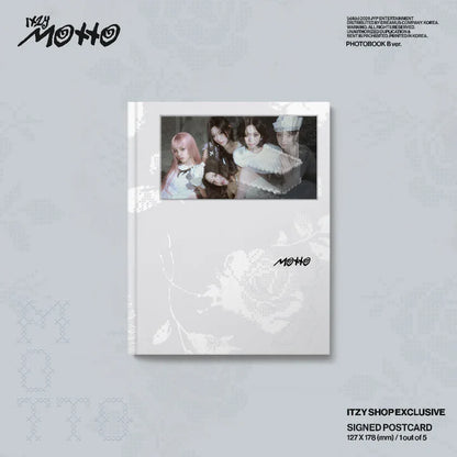 ITZY (있지) 12th Mini Album - [Motto] (PHOTOBOOK Ver.)